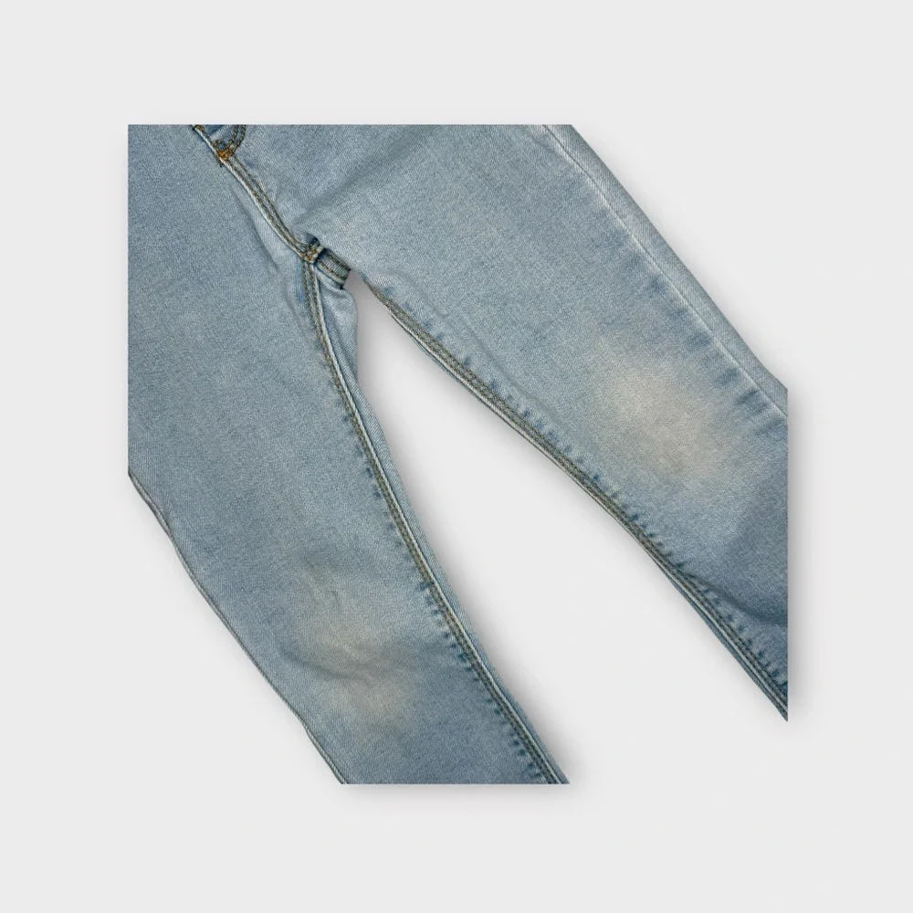 Zara Light Washed Jeans